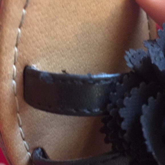 Cute girly strapped Sandals - Picture 3 of 8